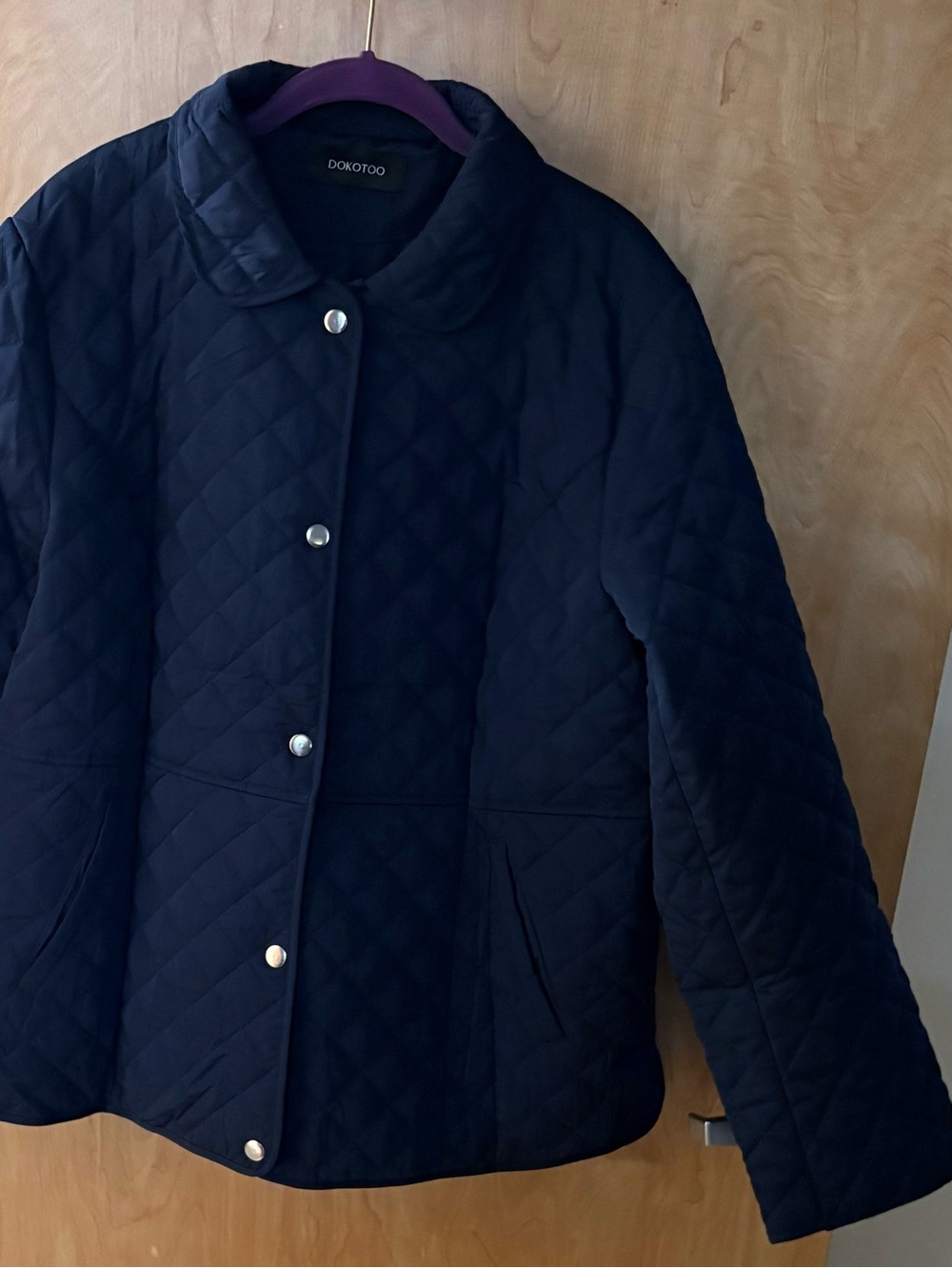 Dokotoo Women’sDark Blue Quilted Jacket Size XL Collared Button Down Long Sleeve